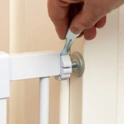 Barrera Blanca TIAKI Con 7 Cm De Extensión Para Perros -Mascota Tienda 334597 tiaki dog gate white fg 8209 4